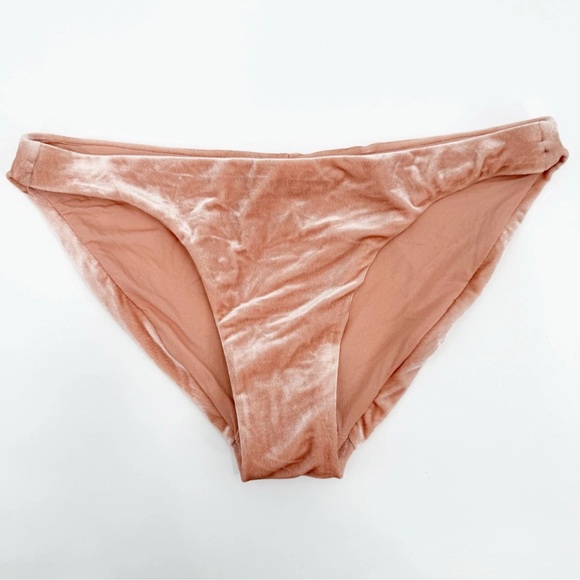 NWOT Robin PicconeRoxy BikiniBottoms Light pink with a velvet feel